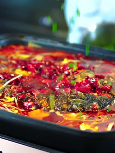 烤鱼做法视频,跟随视频学做香辣烤鱼